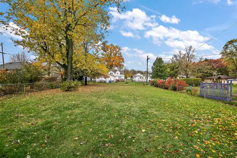 409 E Corning Ave, Peotone, IL 60468 photo 23