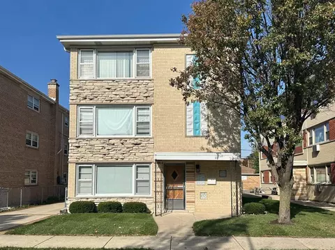 8150 W Enger Ln, River Grove, IL 60171