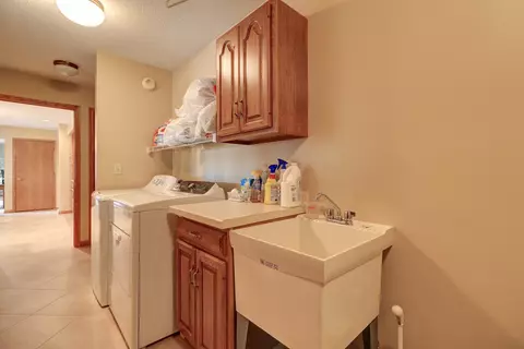 53 Carriage Hill Dr, Sterling, IL 61081 photo 23