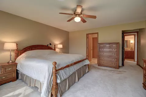 53 Carriage Hill Dr, Sterling, IL 61081 photo 26