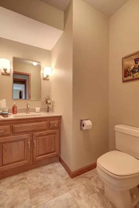 53 Carriage Hill Dr, Sterling, IL 61081 photo 24