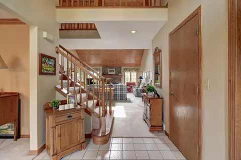 53 Carriage Hill Dr, Sterling, IL 61081 photo 3