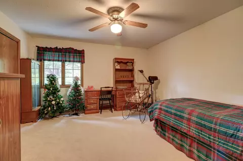 53 Carriage Hill Dr, Sterling, IL 61081 photo 36