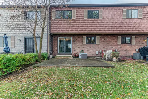 Exterior - 1530 Chippewa Trl #1530, Wheeling, IL 60090 photo 5 of 5