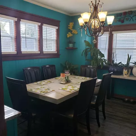 Dining - 529 Simms St, Aurora, IL 60505 photo 1 of 2