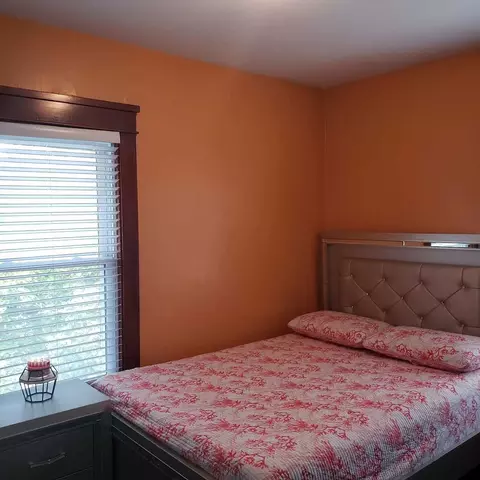 Bedroom - 529 Simms St, Aurora, IL 60505 photo 1 of 1