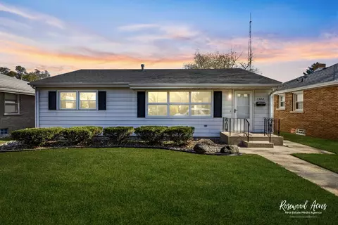 1342 S 6th Ave, Kankakee, IL 60901