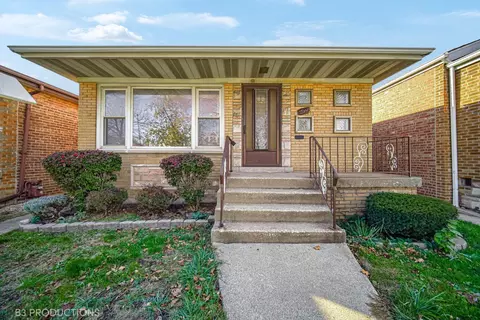 11044 S Ewing Ave, Chicago, IL 60617