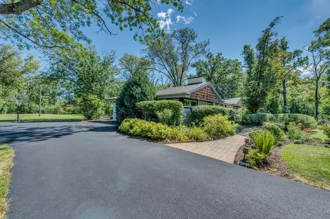 Other - 2135 Stirling Rd, Bannockburn, IL 60015 photo 1 of 7