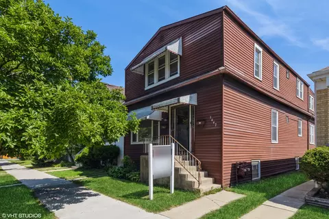 3447 N Neenah Ave, Chicago, IL 60634