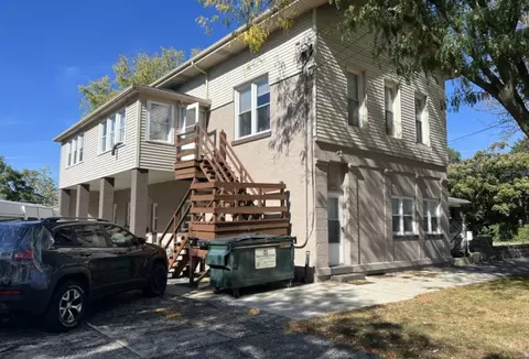 513 S State St, Lockport, IL 60441
