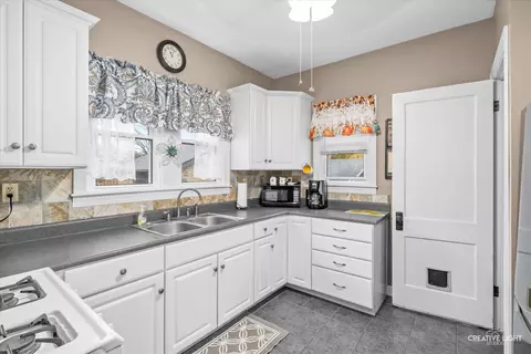 711 Griffith Ct, Ottawa, IL 61350 photo 9