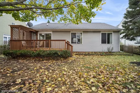 357 S Clearview Cir, Round Lake, IL 60073 photo 20