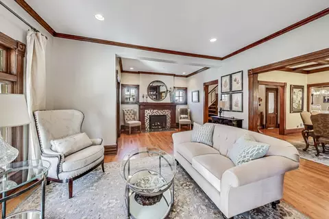 539 Forest Ave, River Forest, IL 60305 photo 8