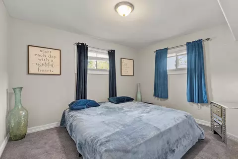 16135 Richmond Ave, Markham, IL 60428 photo 15