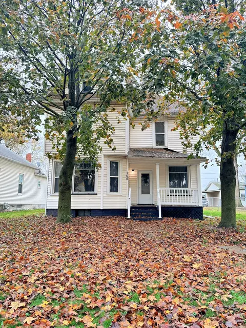 105 E Grant St, Streator, IL 61364