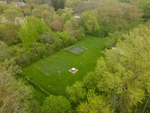 195 E Onwentsia Lot 2 Rd, Lake Forest, IL 60045