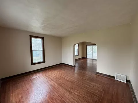 308 E Campbell Ave, Rantoul, IL 61866 photo 13