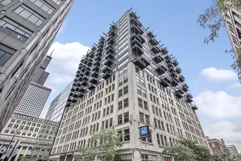 565 W Quincy St #1304, Chicago, IL 60661