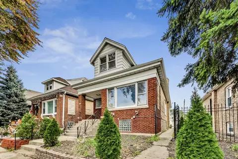 3137 N Neenah Ave, Chicago, IL 60634