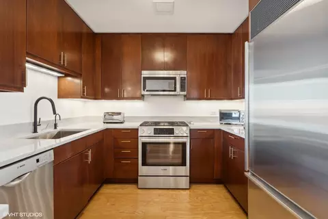 Kitchen - 60 E Monroe St #2903, Chicago, IL 60603 photo 1 of 2
