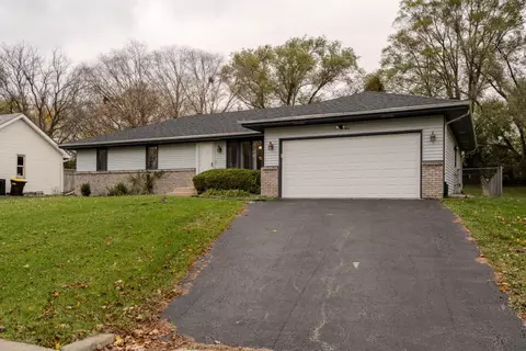 3514 Lookout Dr, Rockford, IL 61109