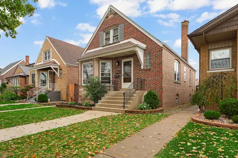 5416 S Rutherford Ave, Chicago, IL 60638