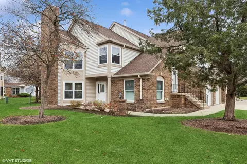 40 Willow Pkwy, Buffalo Grove, IL 60089