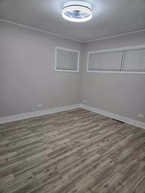 16153 Wolcott Ave, Markham, IL 60428 photo 12