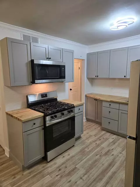 16153 Wolcott Ave, Markham, IL 60428 photo 8
