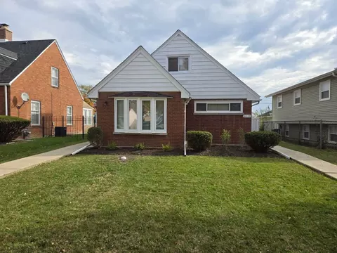 16153 Wolcott Ave, Markham, IL 60428 photo 2