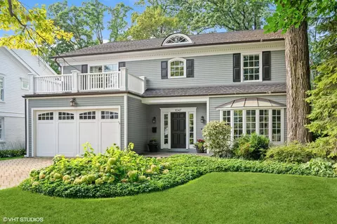 1047 Cherokee Rd, Wilmette, IL 60091