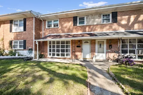 7847 N Nordica Ave, Niles, IL 60714