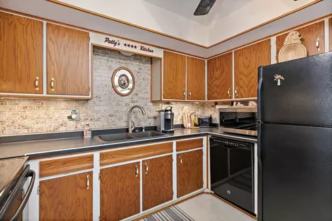 1282-84 Pappas Ct, Elgin, IL 60123 photo 6