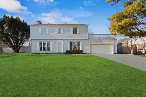 1 N726 Forest Ave, Glen Ellyn, IL 60137