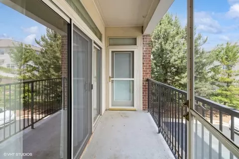 3135 Town Square Dr #106, Rolling Meadows, IL 60008 photo 17
