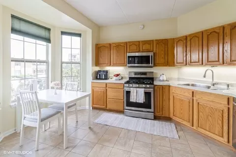 3135 Town Square Dr #106, Rolling Meadows, IL 60008 photo 15