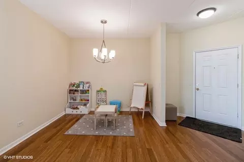 3135 Town Square Dr #106, Rolling Meadows, IL 60008 photo 6