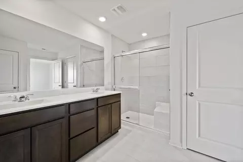 3651 Ancient Oak Dr, Elgin, IL 60124 photo 12