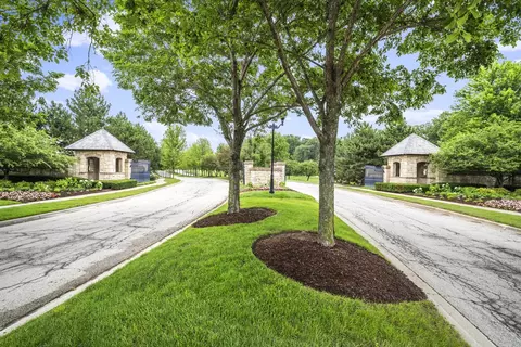 3651 Ancient Oak Dr, Elgin, IL 60124 photo 46