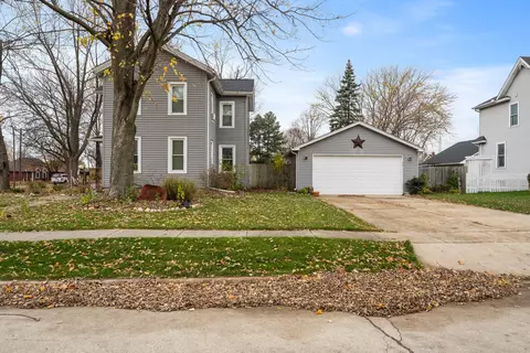 519 S Main St, Sandwich, IL 60548