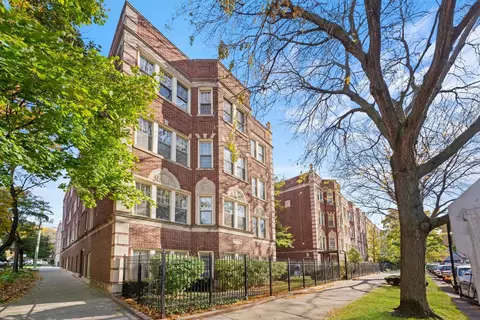 6133 N Hoyne Ave #2, Chicago, IL 60659