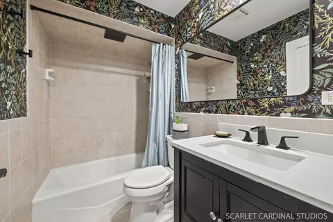 Bath - 1110 E Maple St, Lombard, IL 60148 photo 1 of 2
