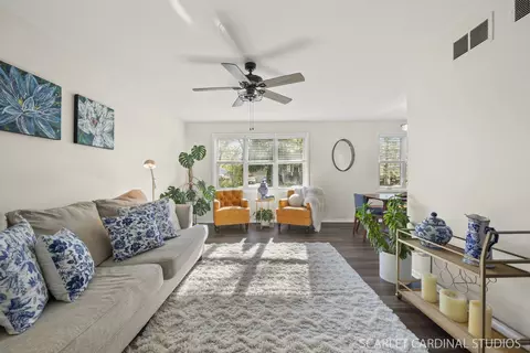 Living - 1110 E Maple St, Lombard, IL 60148 photo 1 of 3