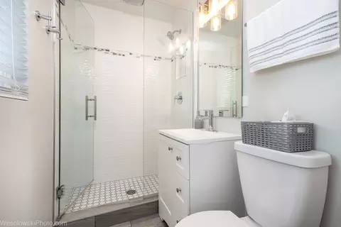 495 Westview St, Hoffman Estates, IL 60169 photo 24