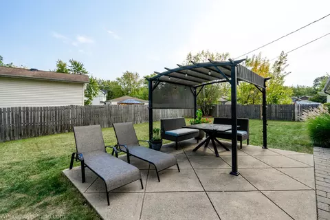 495 Westview St, Hoffman Estates, IL 60169 photo 27