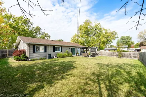 495 Westview St, Hoffman Estates, IL 60169 photo 29