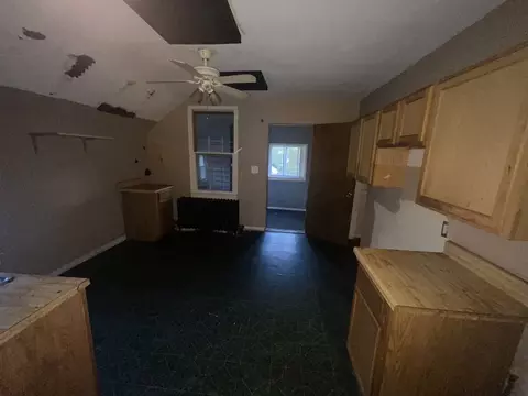 Entry Way - 2126 Lake St, Evanston, IL 60201 photo 3 of 5