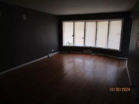 641 E 152nd St, Dolton, IL 60419 photo 6