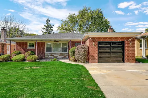 11018 S Keeler Ave, Oak Lawn, IL 60453
